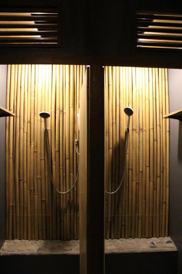 The Cavern Pod Hotel & Specialty Cafe เอลนิโด ภายนอก รูปภาพ